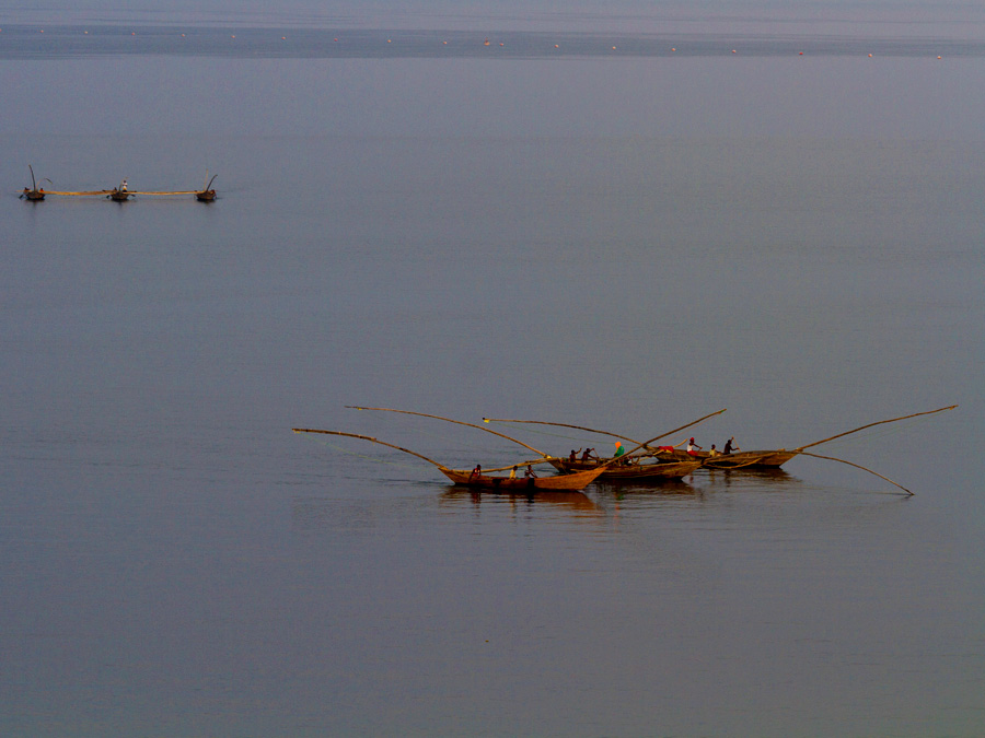 1 Day Lake Kivu Trip, kayaking on Lake Kivu